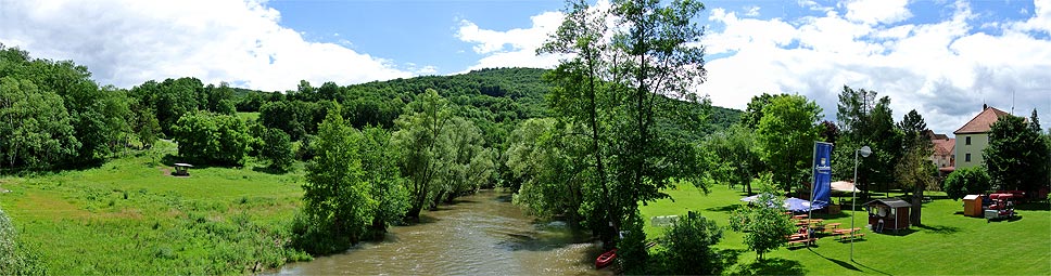 Morlesau mit urigem Biergarten am Saaleufer