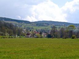 Obersinn im Sinngrund zur Schachblumenblüte