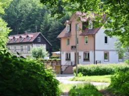 Neuhof - Weiler mitten im Wald