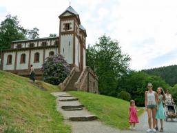 Rundwanderweg zum Schloss