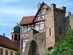 Wehrturm in der Stadtmauer