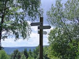 Fernblick und Orientierung auf dem Weg an der Birkenhainer