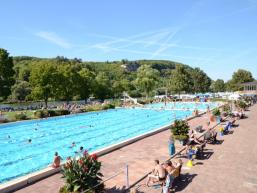 50-Meter-Becken im Freibad Karlstadt