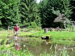 Wassertreten ist durchblutungsfördernd