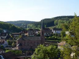 Kirchturm in Fellen