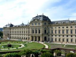 Hofgarten und Residenz 