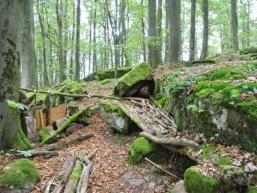 Spielhütte von Kindern auf der Slorburg