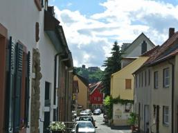 Schloss Saaleck thront über Hammelburg