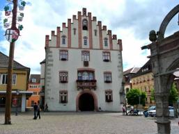 Das Rathaus von Hammelburg am Marktplatz