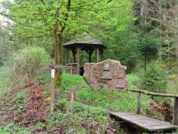 Wanderpavillion am Fließenbach