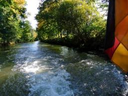 Den Fluss aus einer anderen Perspektive sehen