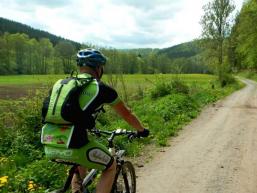 Natur erleben beim Radfahren im Schondratal